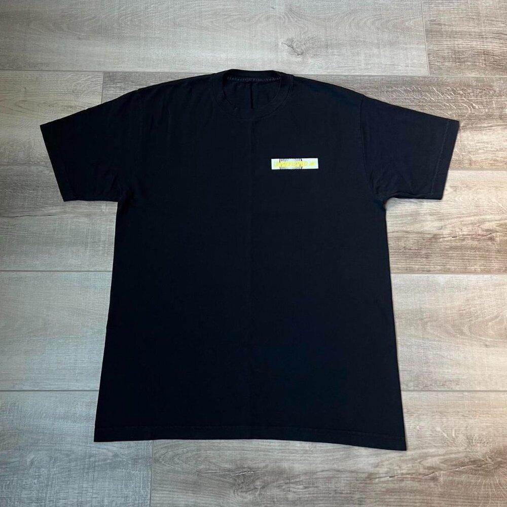 Undefeated t shirt
